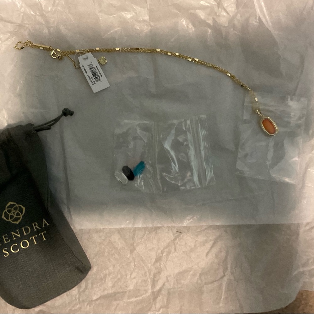 Kendra Scott Zelle locket set